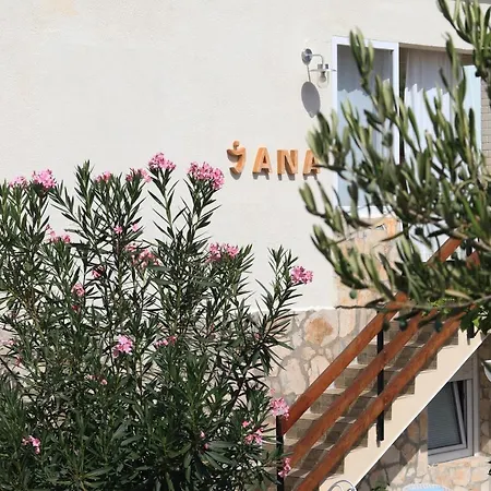 House Jana Rukavac (Vis)